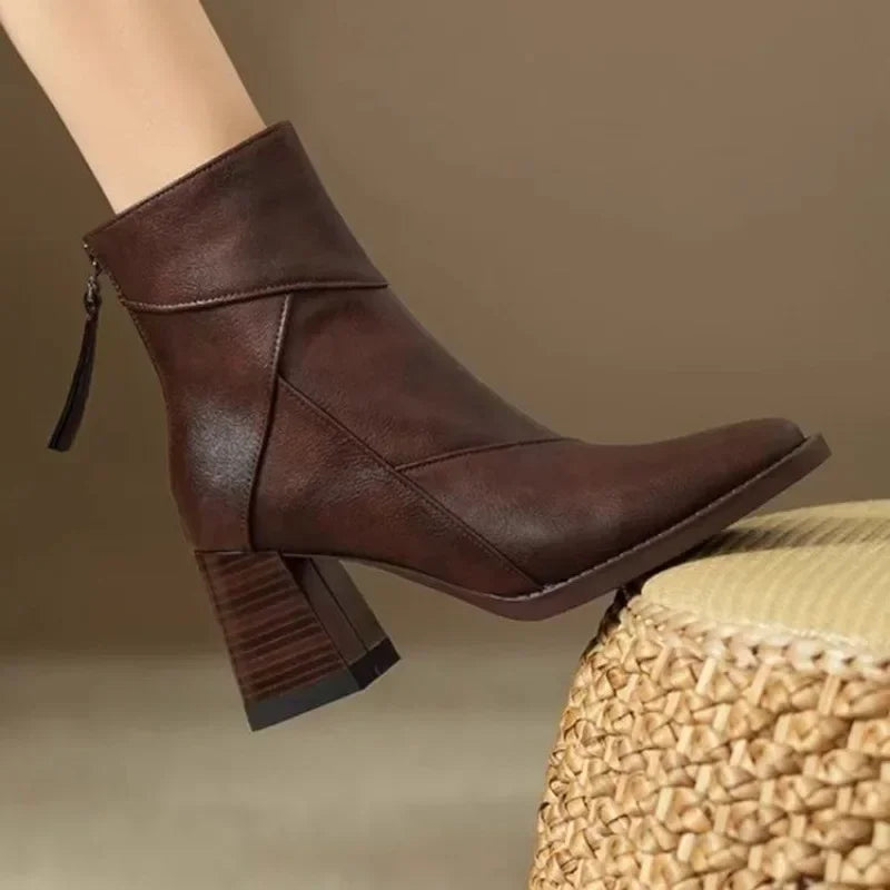 Gothy - Chelsea Boots