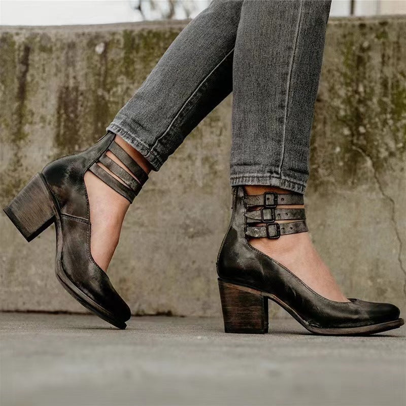 Izzy - Leather Pumps