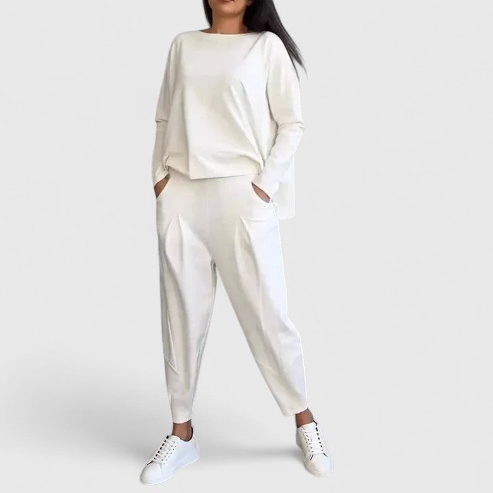 Ingrid - Comfortable Two-Piece Set